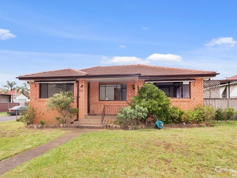 30  Mawson Drive, Cartwright, NSW, 2168, Cartwright - Image 1