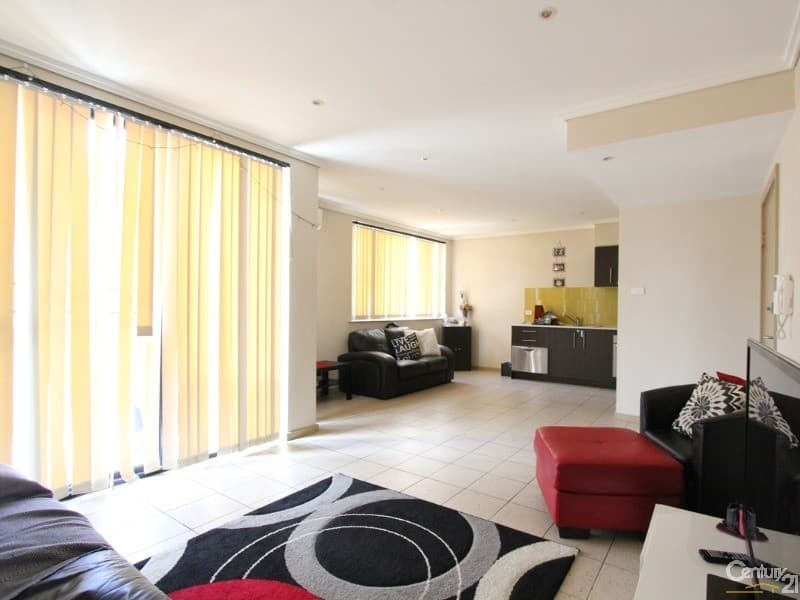 13/11 Charles Street, Liverpool, NSW, 2170, Liverpool - Thumbnail 3