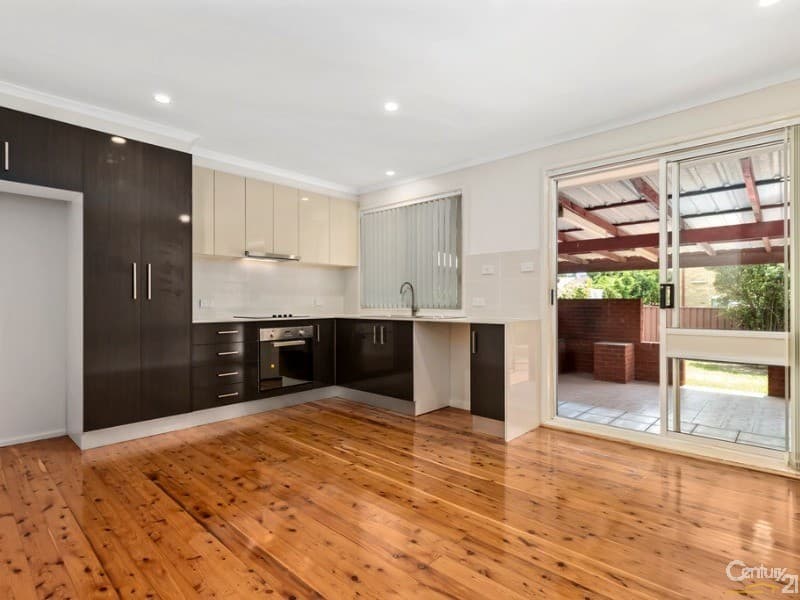 14 Rugby Crescent, Chipping Norton, NSW, 2170, Chipping Norton - Thumbnail 2