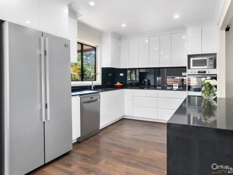 25 Waratah Avenue, Casula, NSW, 2170, Casula - Thumbnail 3