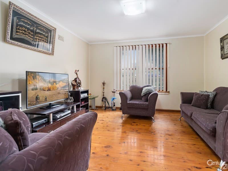 19  Wanganella Street, Miller, NSW, 2168, Miller - Thumbnail 2