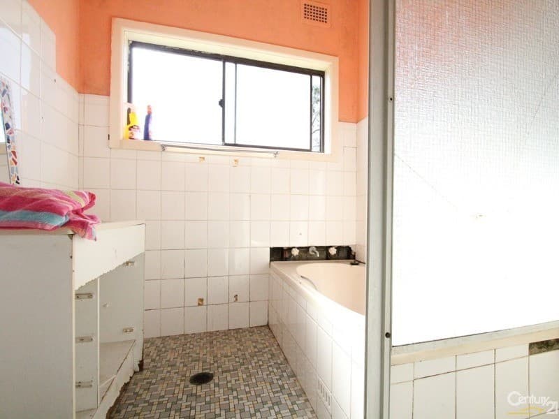 11 Vincent Avenue, Liverpool, NSW, 2170, Liverpool - Thumbnail 6