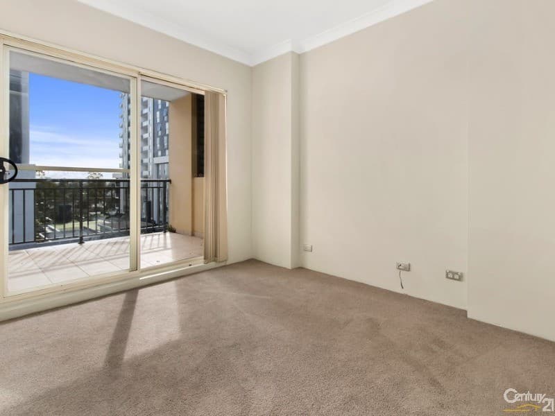 22/8-10 Browne Parade, Warwick Farm, NSW, 2170, Warwick Farm - Thumbnail 5
