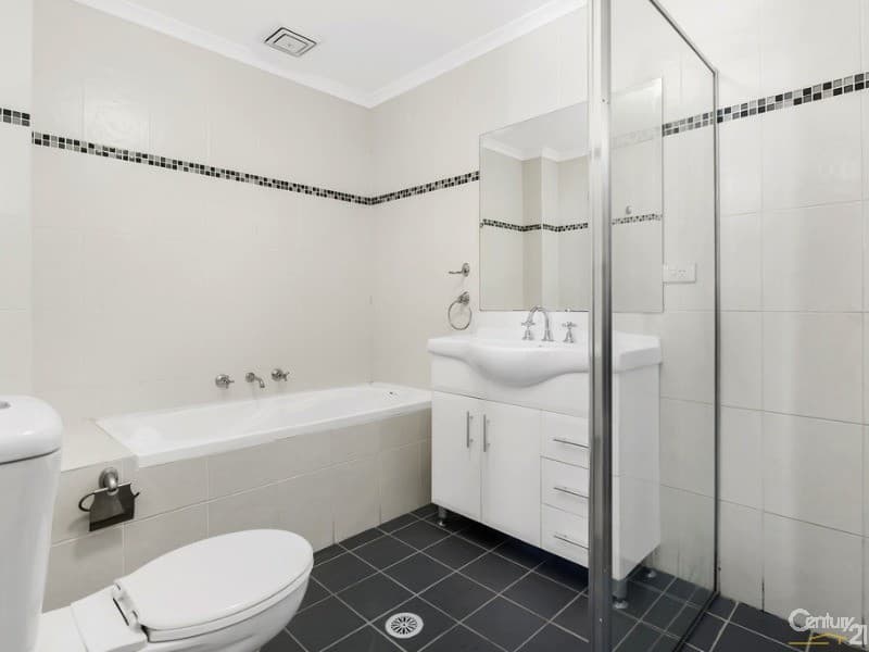 22/8-10 Browne Parade, Warwick Farm, NSW, 2170, Warwick Farm - Thumbnail 6