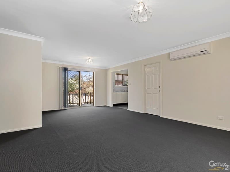 1/4 Cato Way, Casula, NSW, 2170, Casula - Thumbnail 2