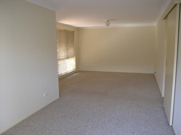 134 AUSTRALIS AVENUE, Wattle Grove, NSW, 2173, Wattle Grove - Thumbnail 3
