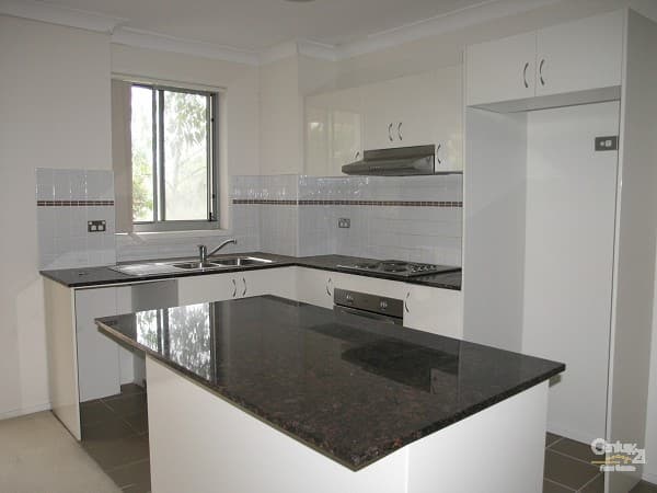 11/4-6 Lachlan Street, Liverpool, NSW, 2170, Liverpool - Thumbnail 2