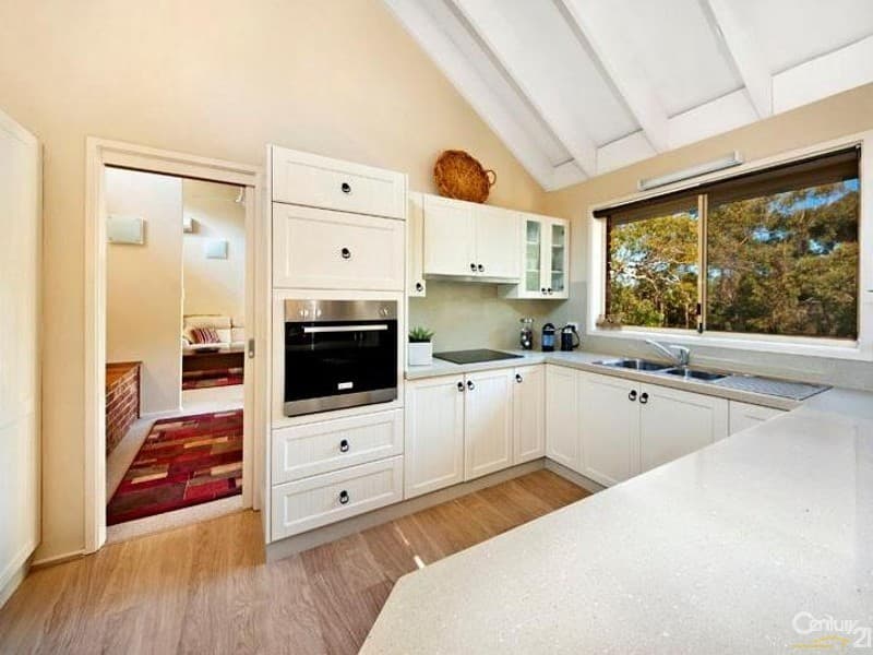 20 Portland Close, Illawong, NSW, 2234, Illawong - Thumbnail 2