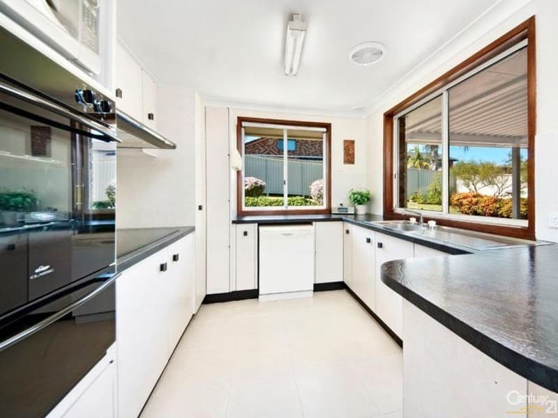 18 Hall Drive, Menai, NSW, 2234, Menai - Thumbnail 2