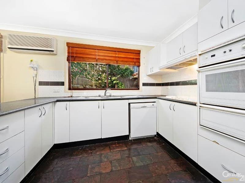 29 Moreton Road, Illawong, NSW, 2234, Illawong - Thumbnail 5