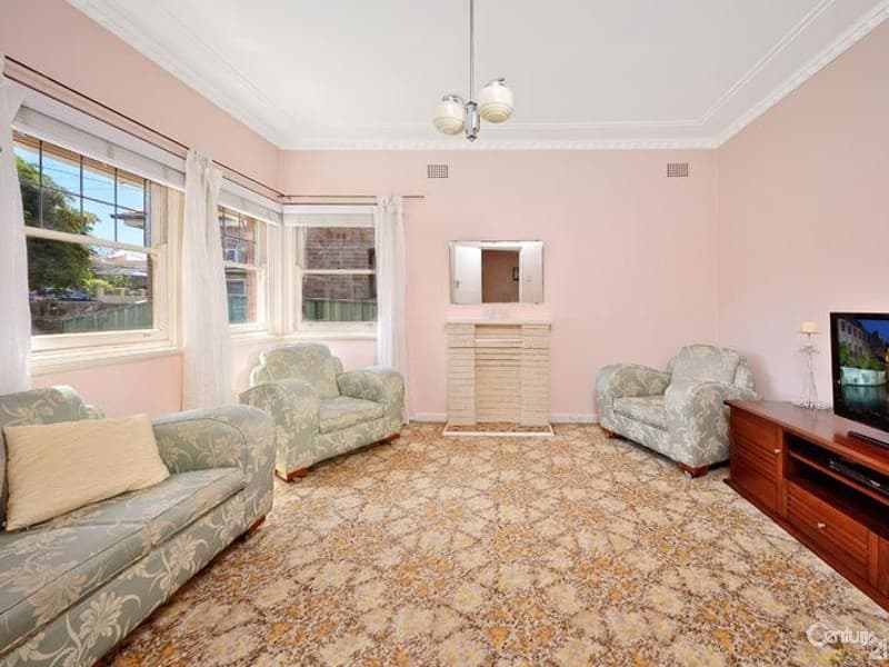 11 Lesley Avenue, Revesby, NSW, 2212, Revesby - Thumbnail 3