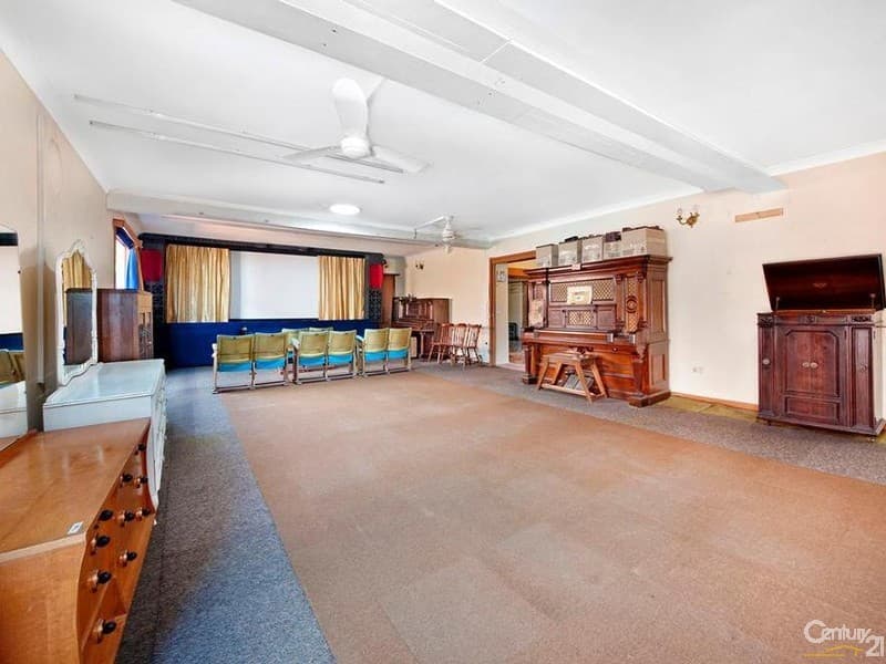 21 Inverness Avenue, Penshurst, NSW, 2222, Penshurst - Thumbnail 2