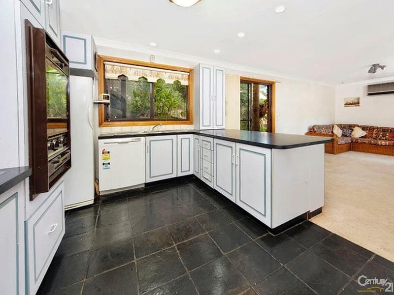 18 Angophora Place, Alfords Point, NSW, 2234, Alfords Point - Thumbnail 3