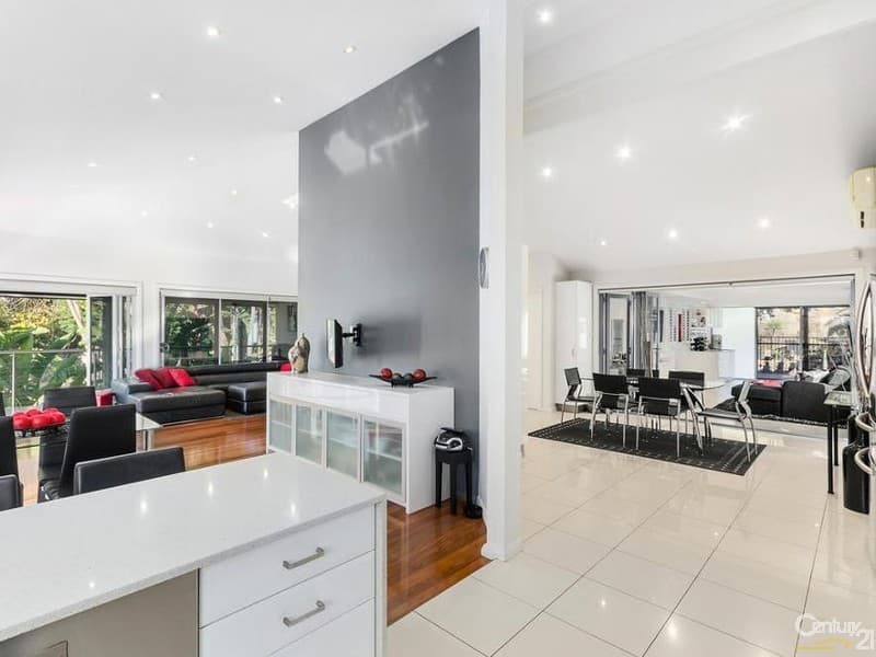 2 Downes Close, Illawong, NSW, 2234, Illawong - Thumbnail 3