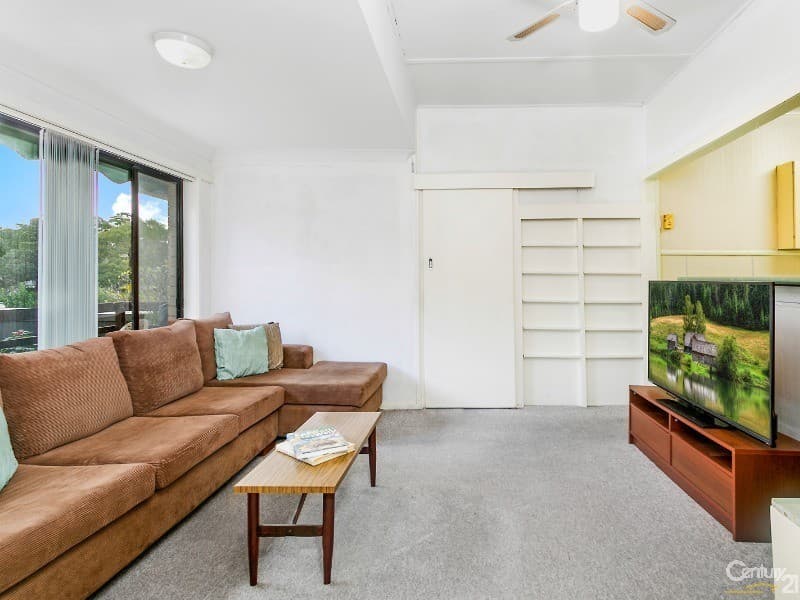 70 Seaforth Avenue, Oatley, NSW, 2223, Oatley - Thumbnail 2