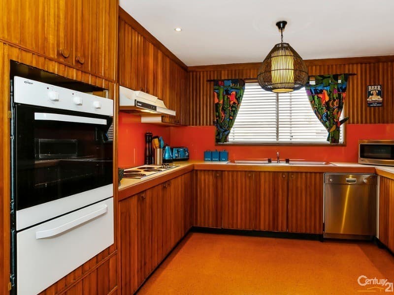 6 Samoa Avenue, Picnic Point, NSW, 2213, Picnic Point - Thumbnail 4