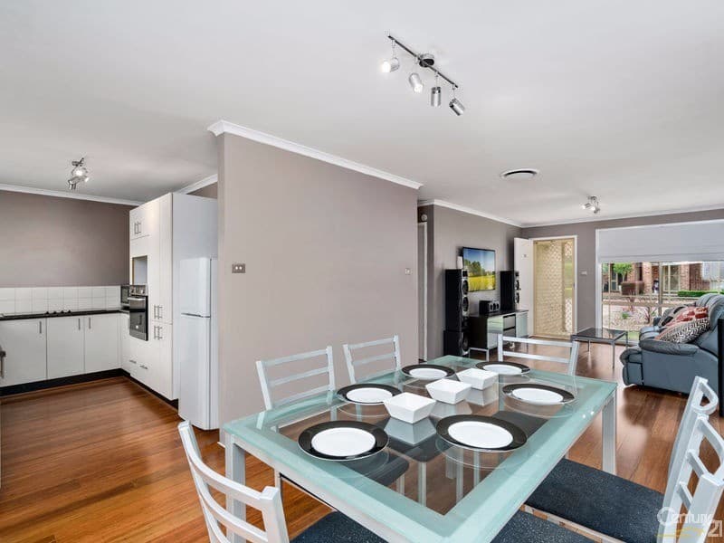 20/11 Owen Jones Row, Menai, NSW, 2234, Menai - Thumbnail 3