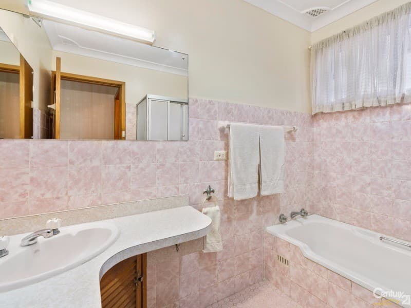 35 Pindari Road, Peakhurst Heights, NSW, 2210, Peakhurst Heights - Thumbnail 4