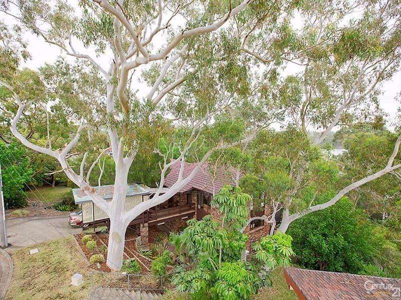 5 Charm Place, Peakhurst, NSW, 2210, Peakhurst - Thumbnail 2