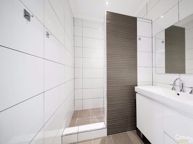 12 Harford Avenue, East Hills, NSW, 2213, East Hills - Thumbnail 4