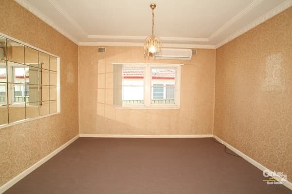 80 Crammond Boulevarde, Caringbah, NSW, 2229, Caringbah - Thumbnail 3