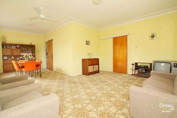 2 Irrubel Road, Caringbah, NSW, 2229, Caringbah - Thumbnail 3