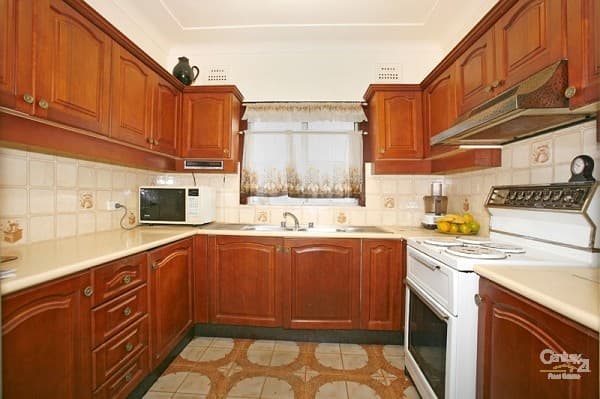 74 Cawarra Road, Caringbah, NSW, 2229, Caringbah - Thumbnail 5