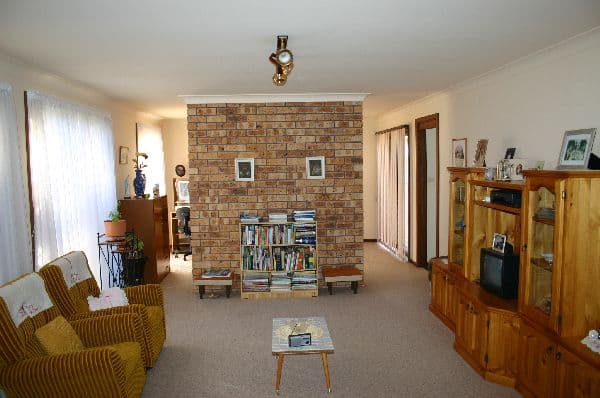 2 PIRIWAL CLOSE, Bangor, NSW, 2234, Bangor - Thumbnail 2