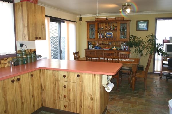 18 Moreton Road, Illawong, NSW, 2234, Illawong - Thumbnail 2