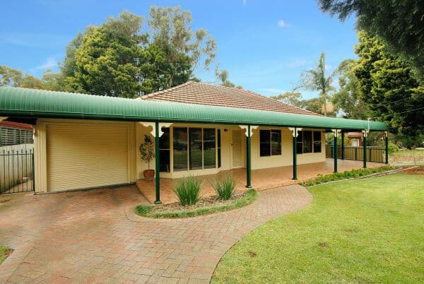 6 Holly Street, Caringbah, NSW, 2229, Caringbah South - Image 1