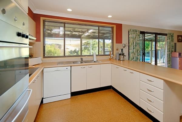 4 Dillon Close, Barden Ridge, NSW, 2234, Barden Ridge - Thumbnail 3