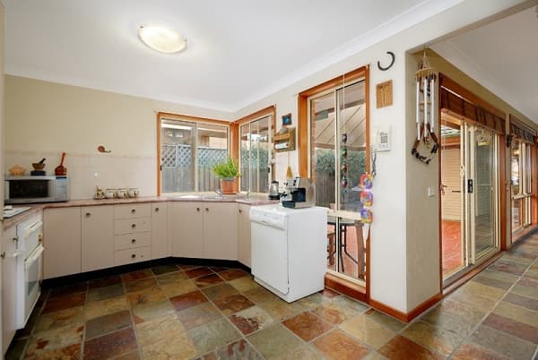 31 Blackthorn Circuit, Menai, NSW, 2234, Menai - Thumbnail 3