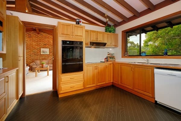 69 Griffin Parade, Illawong, NSW, 2234, Illawong - Thumbnail 4