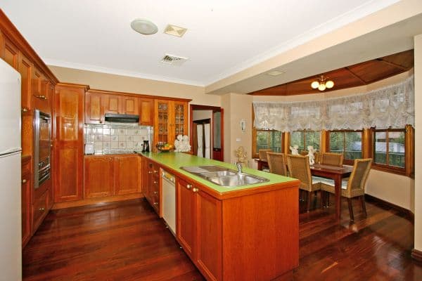 42 Blaxland Drive, Illawong, NSW, 2234, Illawong - Thumbnail 4