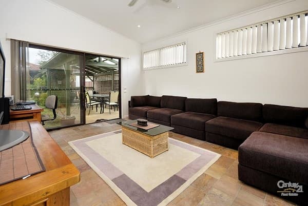 104 Hillcrest Ave, Greenacre, NSW, 2190, Greenacre - Thumbnail 6