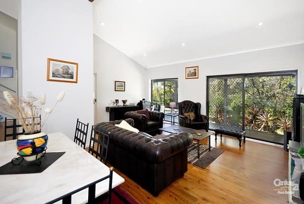 30 Jervis Drive, Illawong, NSW, 2234, Illawong - Thumbnail 2