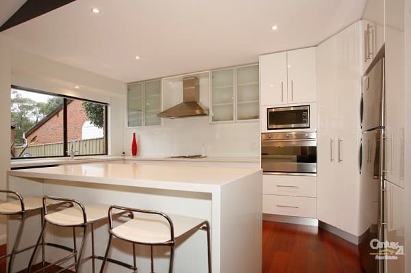 20 Jervis Drive, Illawong, NSW, 2234, Illawong - Thumbnail 2