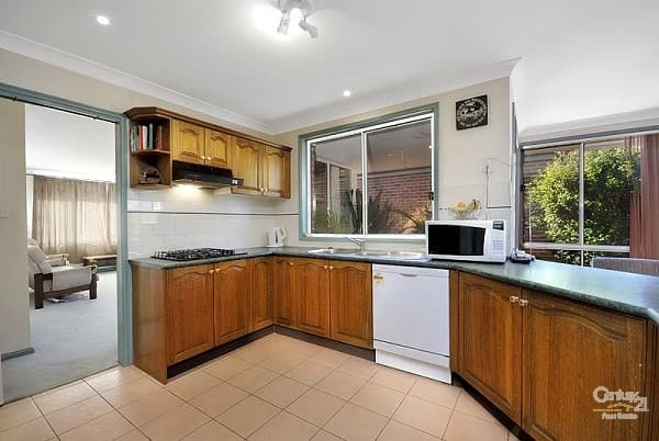 8 Brownlow Court, Wattle Grove, NSW, 2173, Wattle Grove - Thumbnail 3