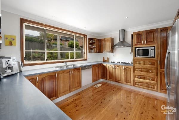 62 Griffin Parade, Illawong, NSW, 2234, Illawong - Thumbnail 2