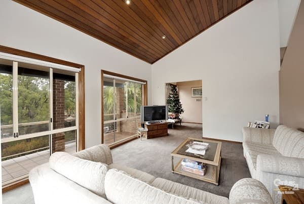 62 Griffin Parade, Illawong, NSW, 2234, Illawong - Thumbnail 4