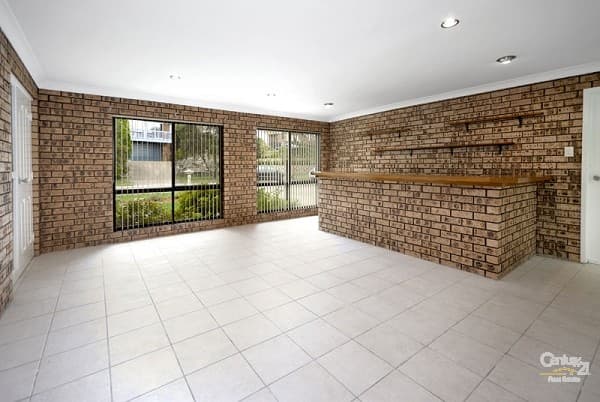22 Seaforth Crescent, Seaforth, Seaforth - Thumbnail 2