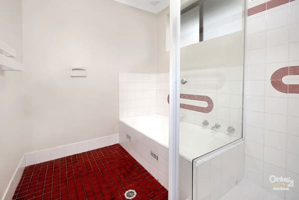 22 Seaforth Crescent, Seaforth, Seaforth - Thumbnail 7