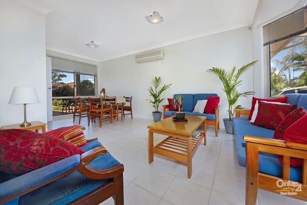 3 Blackthorn Circuit, Menai, NSW, 2234, Menai - Thumbnail 2