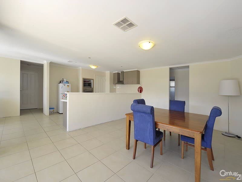 33 Maria Street, Dudley Park, WA, 6210, Dudley Park - Thumbnail 5