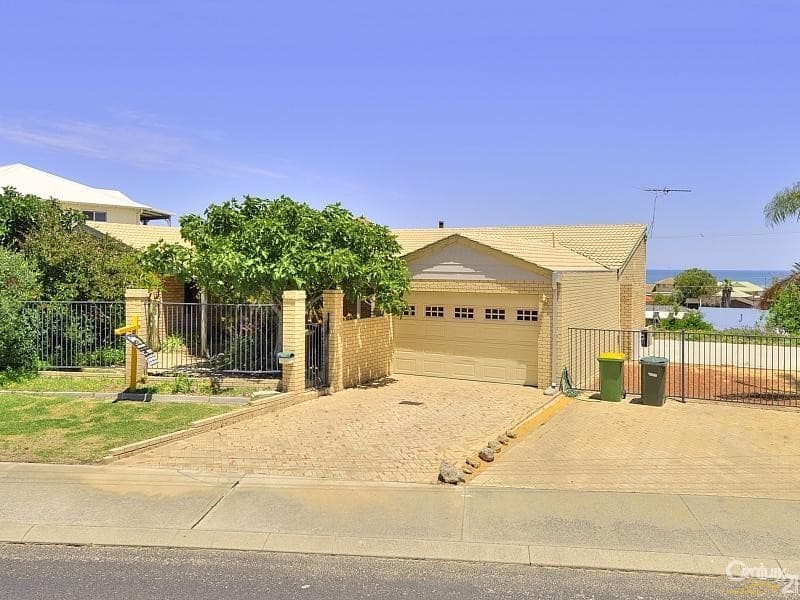 16 Karinga Road, San Remo, WA, 6210, San Remo - Image 1