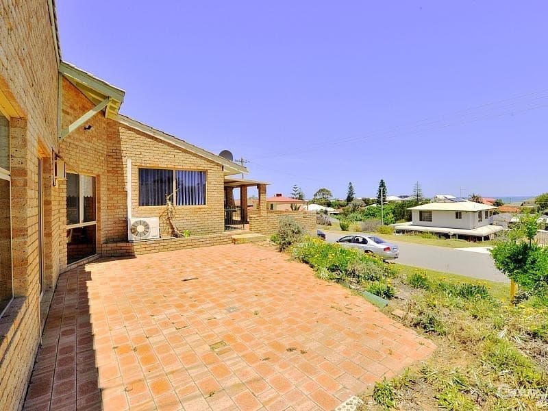16 Karinga Road, San Remo, WA, 6210, San Remo - Thumbnail 3