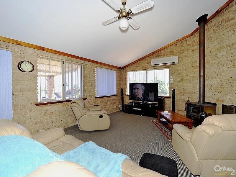 16 Karinga Road, San Remo, WA, 6210, San Remo - Thumbnail 7