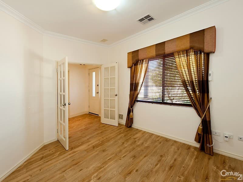 20 McKerracher Street, Dudley Park, WA, 6210, Dudley Park - Thumbnail 4