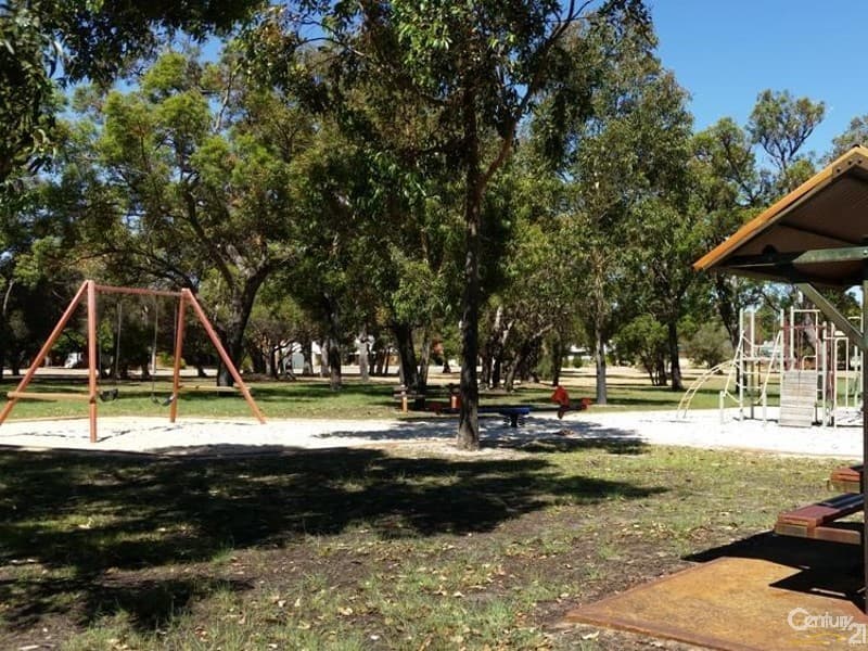 7 Songlark Ramble, Placid Waters, Coodanup, WA, 6210, Coodanup - Thumbnail 3