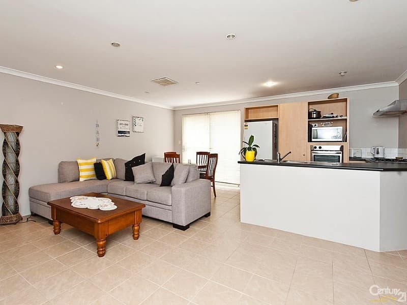 3/6 Day Road, Mandurah, WA, 6210, Mandurah - Thumbnail 2